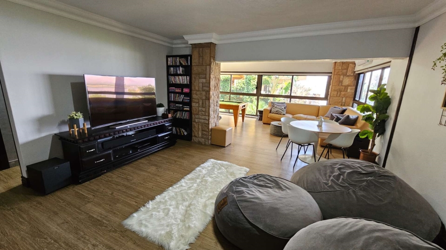 4 Bedroom Property for Sale in Birdwood Estate North West